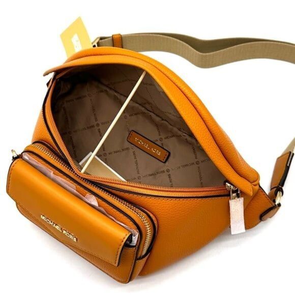 Michael Kors Maisie Large 2 in 1 Sling Pack Crossbody Bag Cider (NWT) - Picture 10 of 11